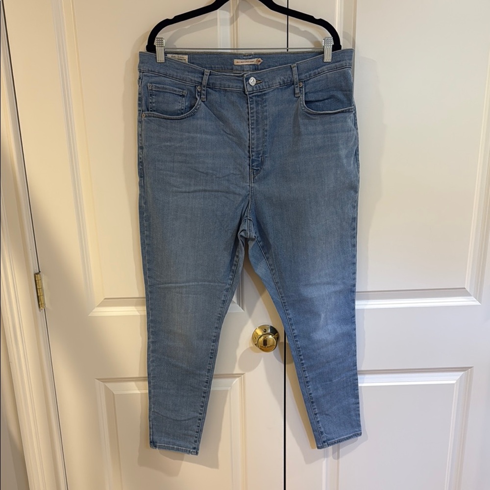 Levi's Blue Ankle Cropped Jeans
